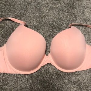 Victoria Secret Bra 38C